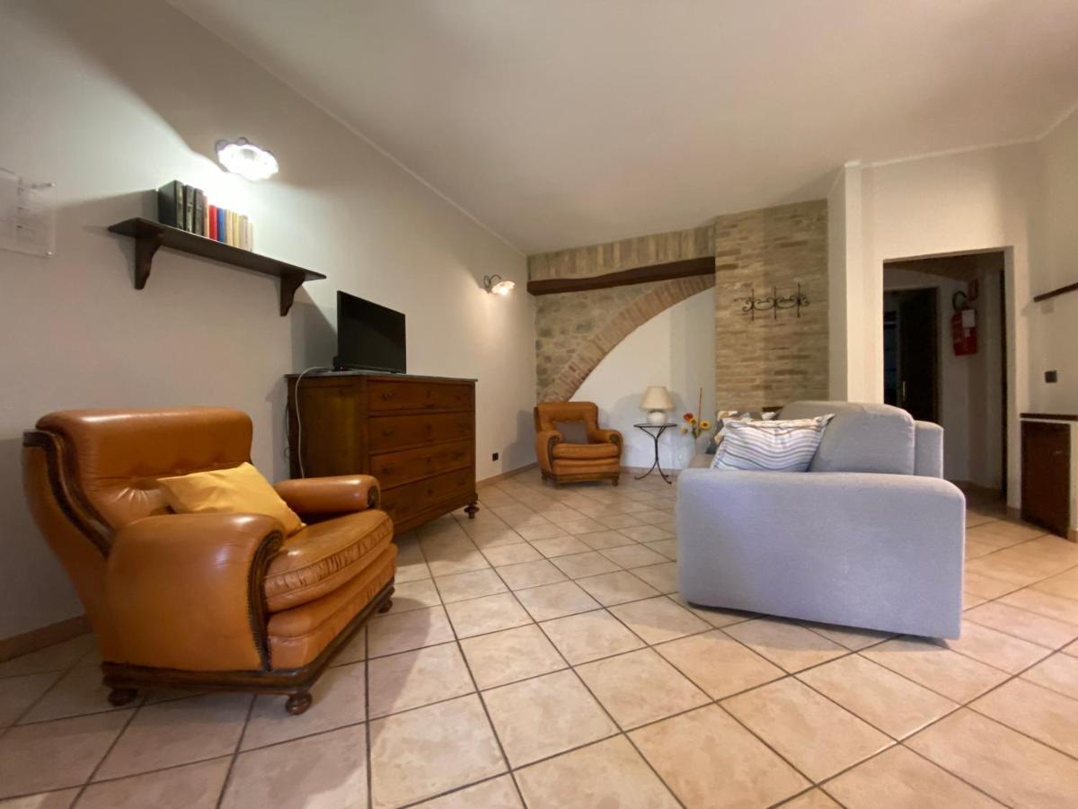 Agriturismo Il Pozzo Castiglione dʼOrcia Exterior foto